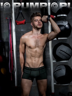 PUMP! Free-Fit Boxer Military Green